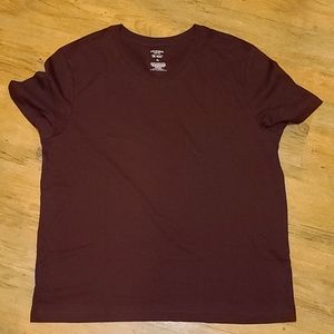 4 Men's V-neck crew T-shirts